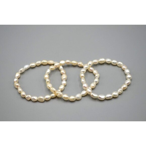 Baroque Pearl Bracelet Matching Set of 3 Stretch Bangles 6mm - Picture 1 of 9